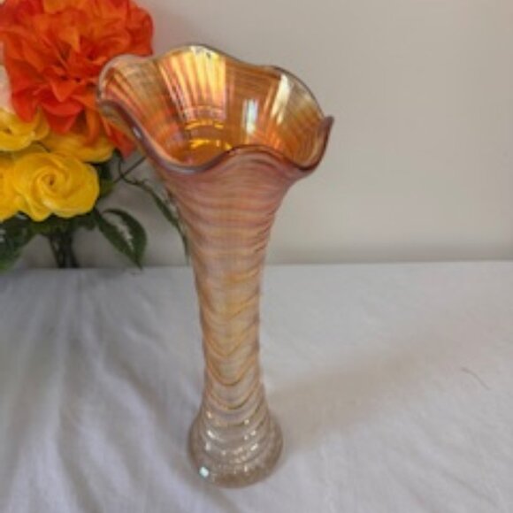 Vintage Marigold Swung Vase with Ripple Detail Iridescent Carnival Glass - Picture 4 of 6